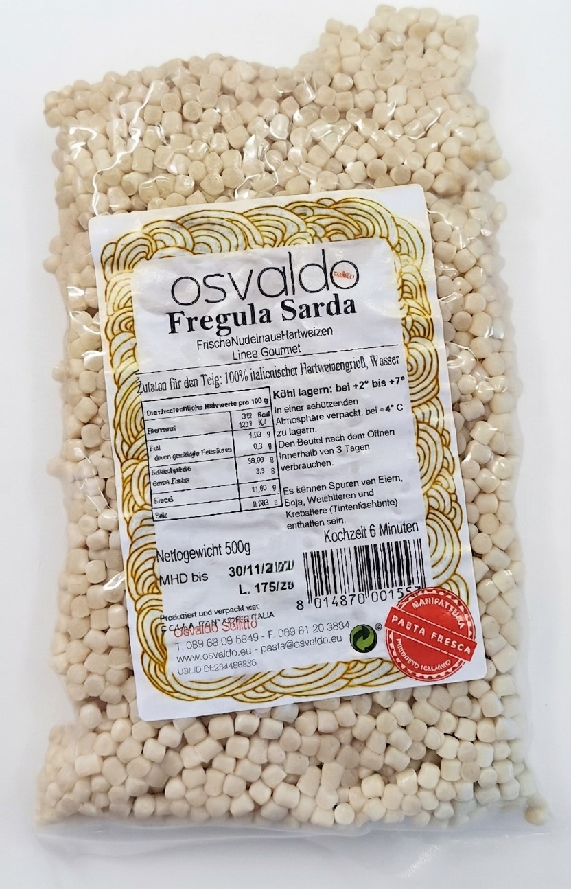 Pacchetto di Fregula Sarda fresca Osvaldo da 500g su sfondo bianco, pasta tipica in semola di grano duro.