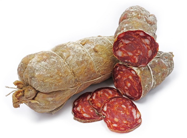 Fein aufgeschnittene Orvula Salami auf frischem Landbrot